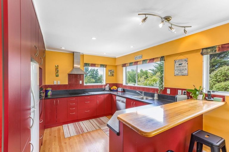 Photo of property in 22 Bowline Place, Whitby, Porirua, 5024