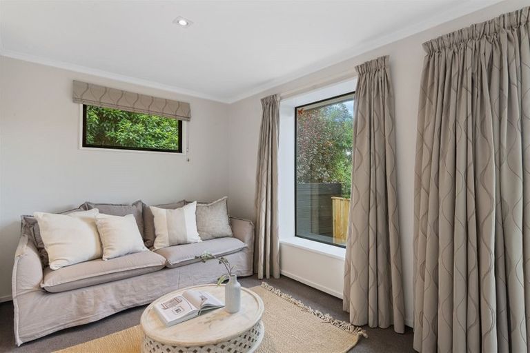 Photo of property in 9a Whareora Terrace, Cashmere, Christchurch, 8022