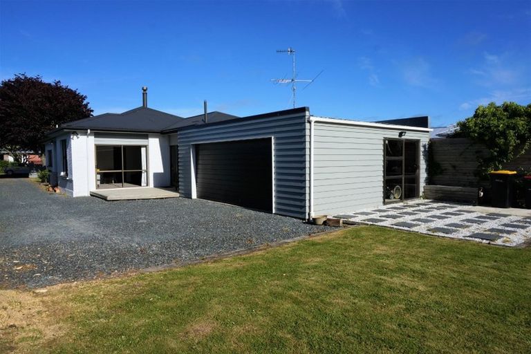 Photo of property in 28 Salford Street, Windsor, Invercargill, 9810