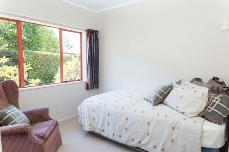 Photo of property in 10 Guinane Street, Dannevirke, 4930