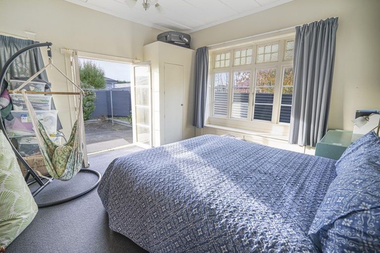 Photo of property in 16 Charles Street, Grasmere, Invercargill, 9810