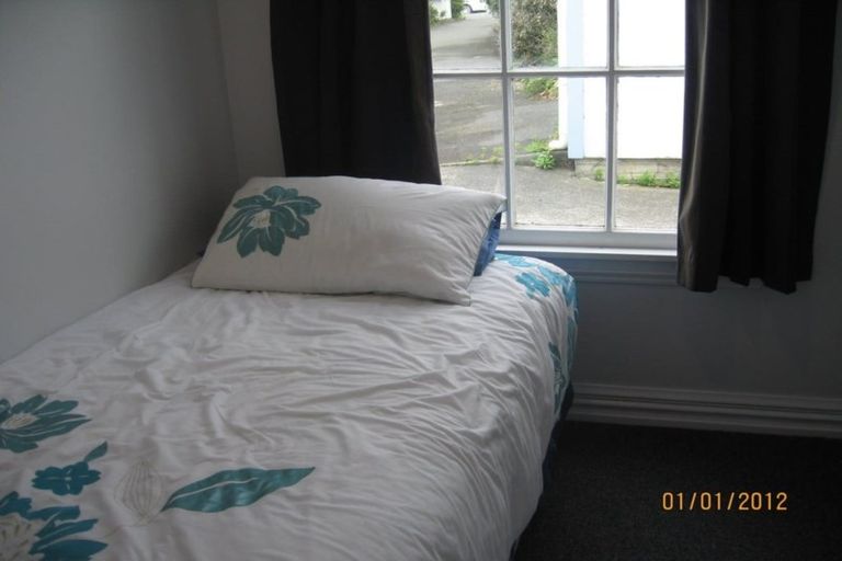 Photo of property in 8b Somerset Avenue, Newtown, Wellington, 6021