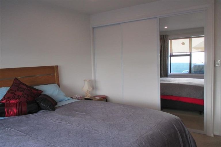 Photo of property in 1/111 Aikmans Road, Merivale, Christchurch, 8014