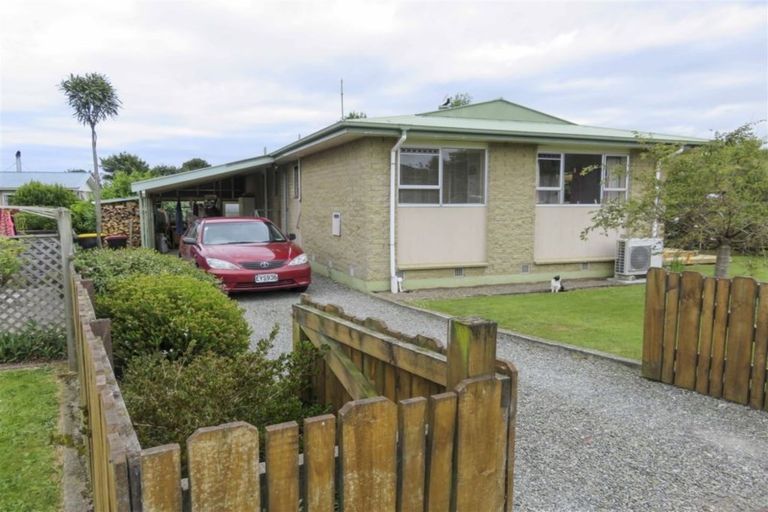 Photo of property in 61 Newbie Street, Heidelberg, Invercargill, 9812