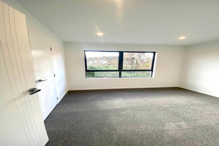 Photo of property in 3 Dundale Avenue, Blockhouse Bay, Auckland, 0600