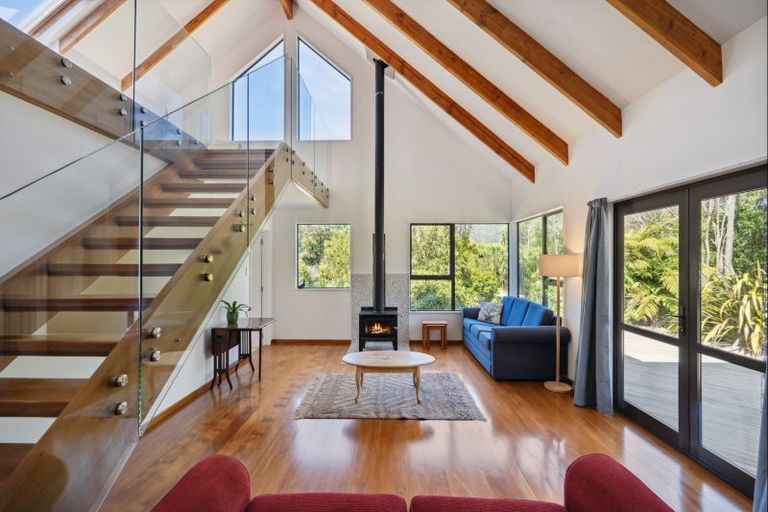 Photo of property in 28 Lady Cobham Grove, Anakiwa, Picton, 7281