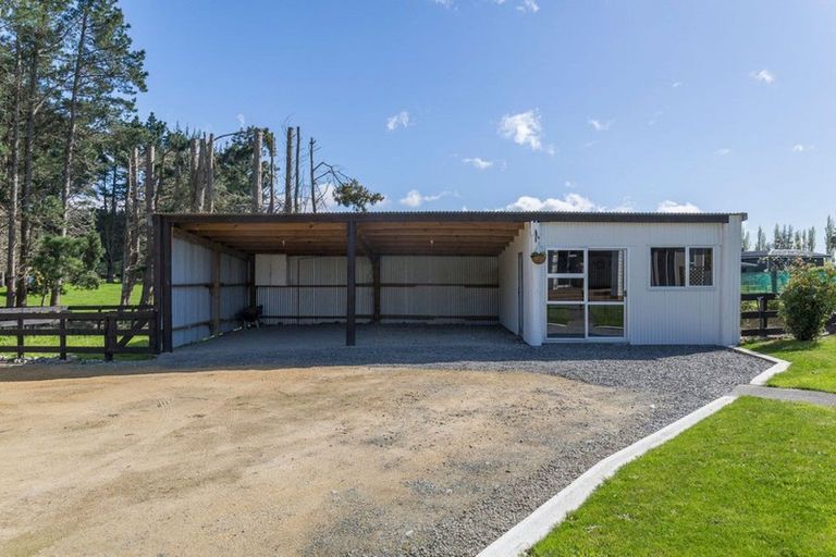 Photo of property in 175 Umutaoroa Road, Dannevirke, 4978