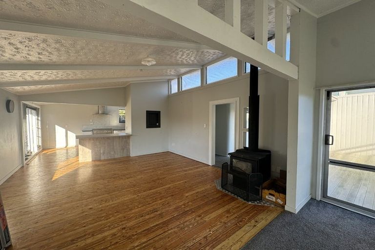 Photo of property in 24 Pedlar Street, Mangakakahi, Rotorua, 3015