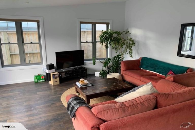 Photo of property in 31 Moir Street, Mount Victoria, Wellington, 6011