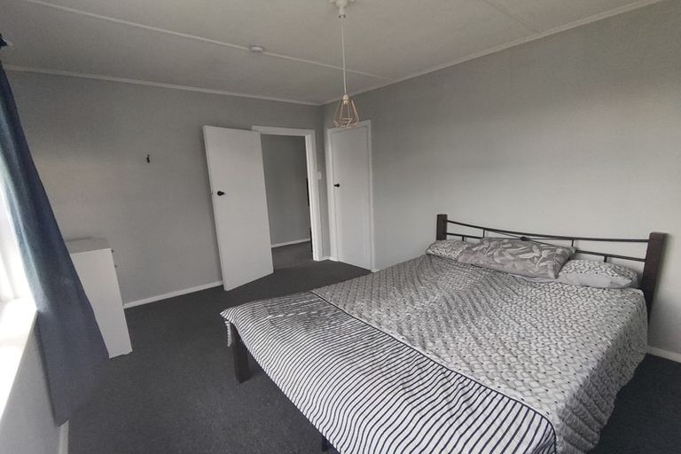 Photo of property in 5 Gregory Avenue, Islington, Christchurch, 8042