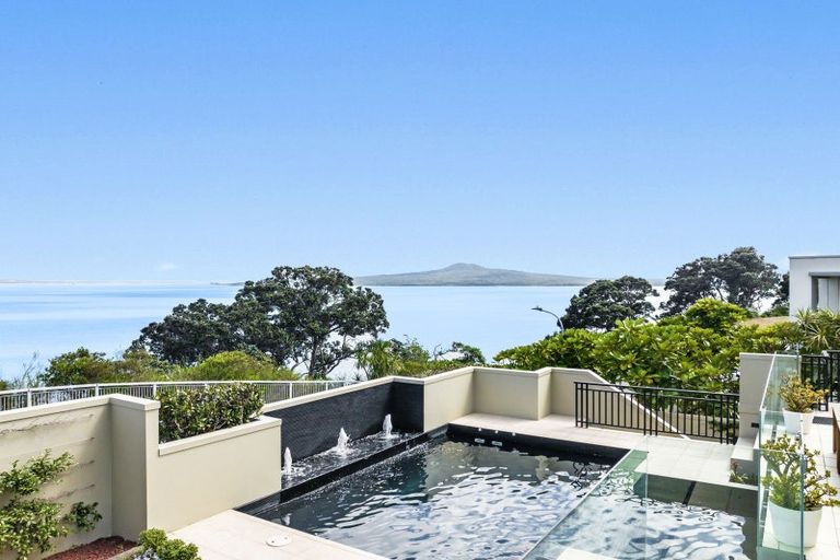 Photo of property in 55 Cliff Road, Saint Heliers, Auckland, 1071