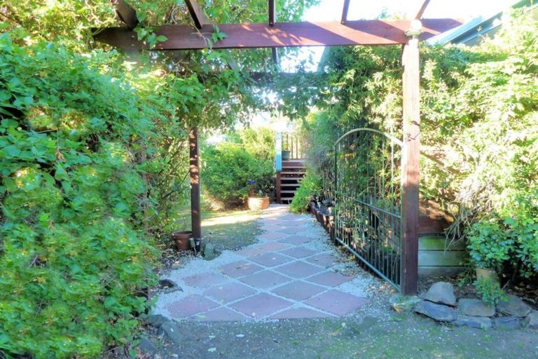 Photo of property in 118 Marine Drive, Diamond Harbour, Lyttelton, 8971