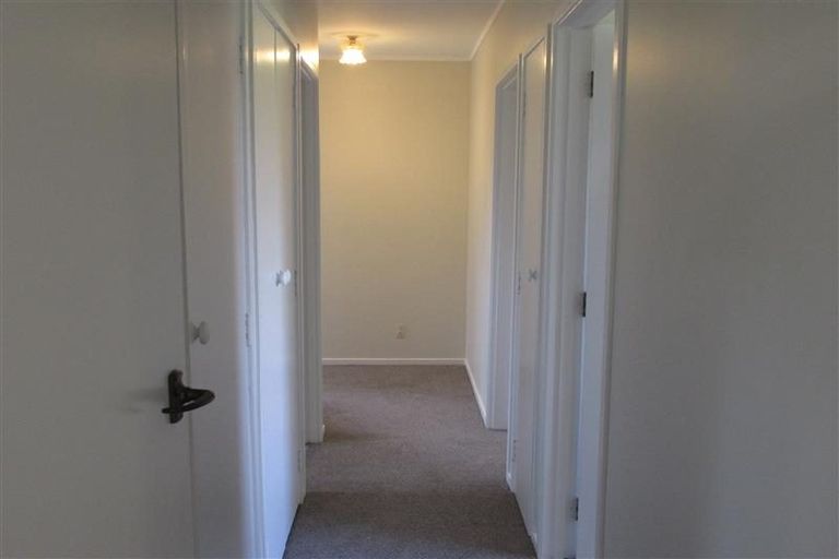 Photo of property in 1/35a Coniston Avenue, Te Atatu South, Auckland, 0610