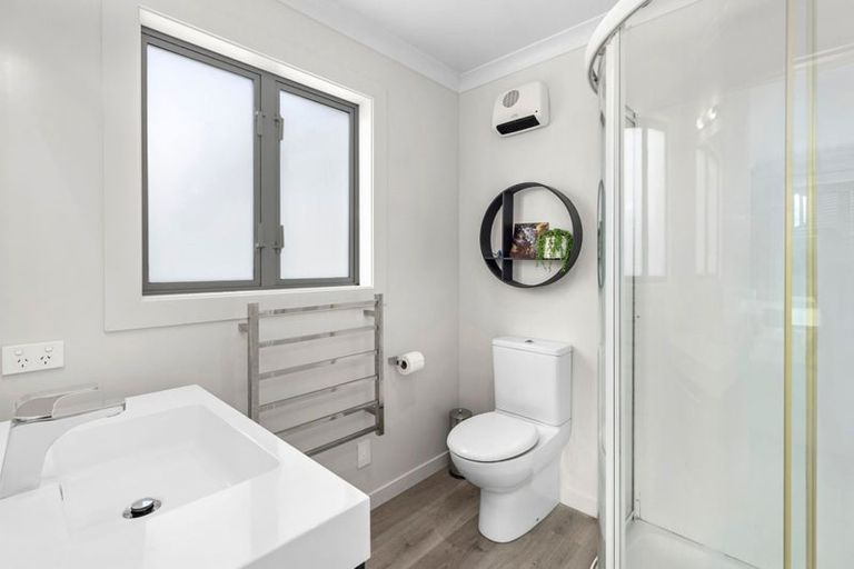 Photo of property in 11 Wren Street, Albert Town, Wanaka, 9305