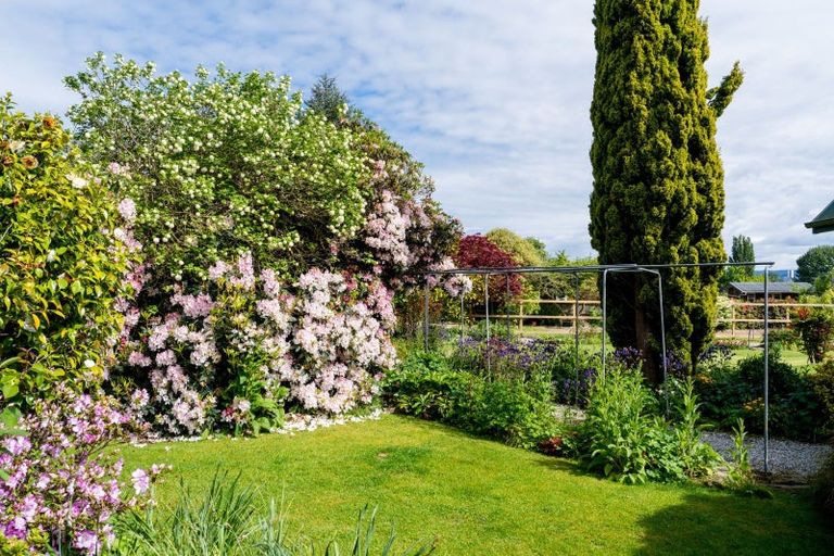 Photo of property in 7 Greenhithe Street, Waihola, Milton, 9073