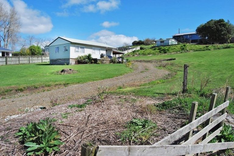 Photo of property in 28 Settlement Road, Kaiwaka, 0573