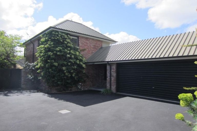 Photo of property in 1/43 Wairarapa Terrace, Merivale, Christchurch, 8014