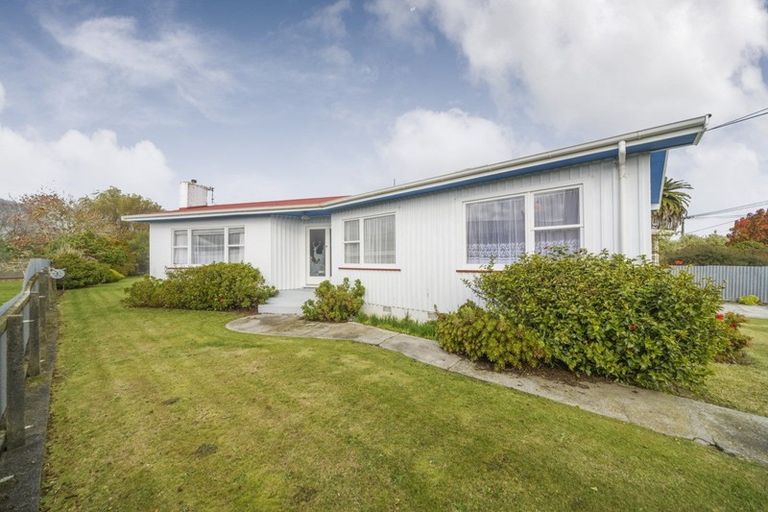 Photo of property in 7 Sinclair Avenue, Highbury, Palmerston North, 4412