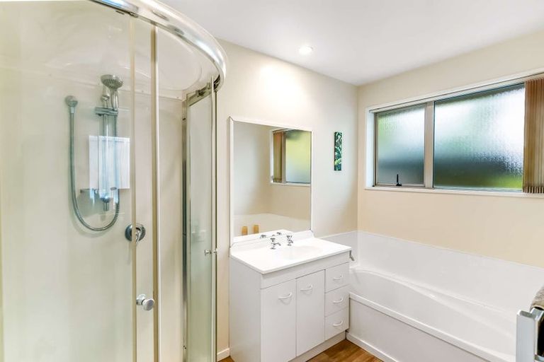 Photo of property in 4 Bluff Street, Coalgate, 7673