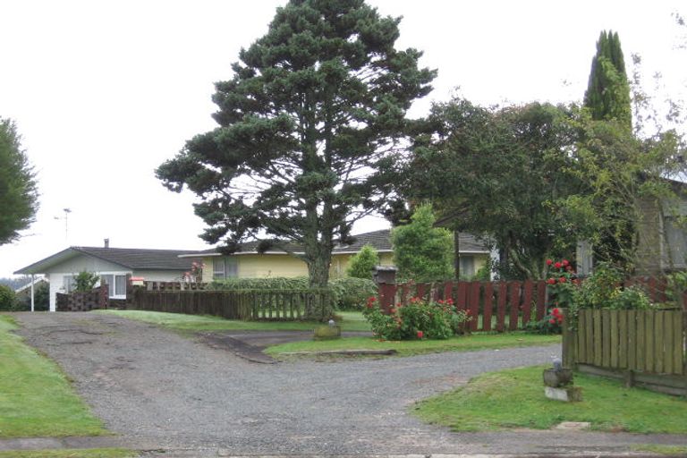 Photo of property in 9 Wykeham Place, Tokoroa, 3420