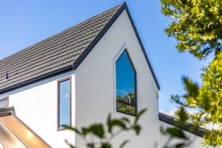 Photo of property in 271 Waterloo Road, Fairfield, Lower Hutt, 5011