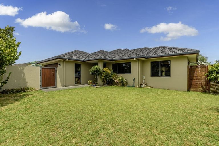 Photo of property in 160 Gravatt Road, Papamoa Beach, Papamoa, 3118