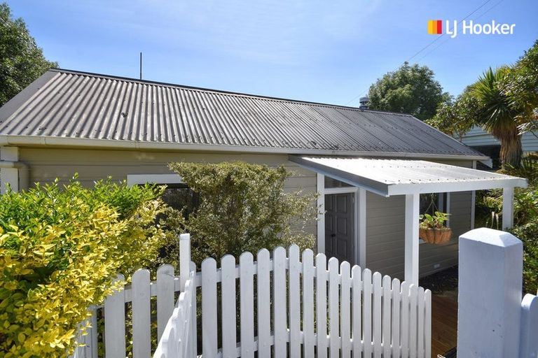 Photo of property in 6 Greenock Street, Kaikorai, Dunedin, 9010