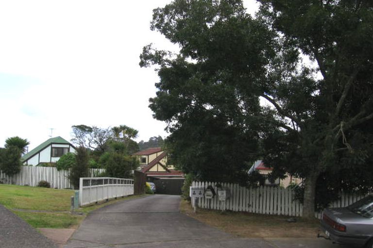 Photo of property in 1/44 Houston Place, Bayview, Auckland, 0629