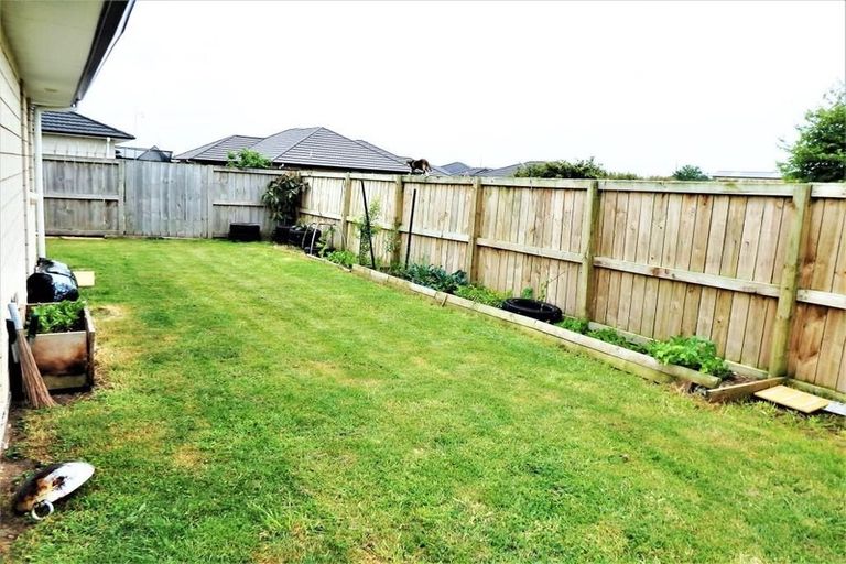 Photo of property in 50 Sirius Crescent, Rototuna North, Hamilton, 3210