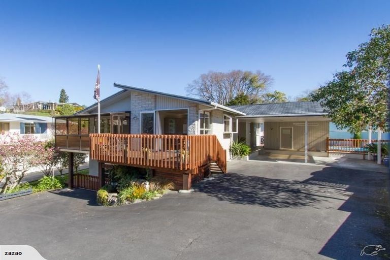 Photo of property in 60 Mchardy Street, Havelock North, 4130
