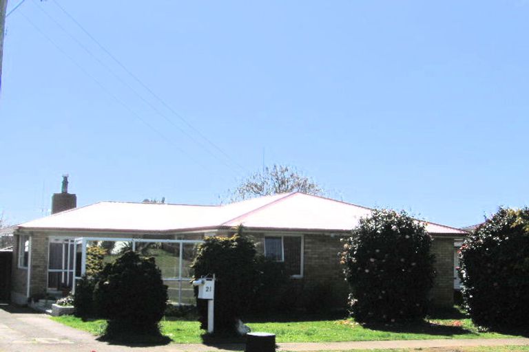 Photo of property in 21 Alverstoke Road, Parkvale, Tauranga, 3112