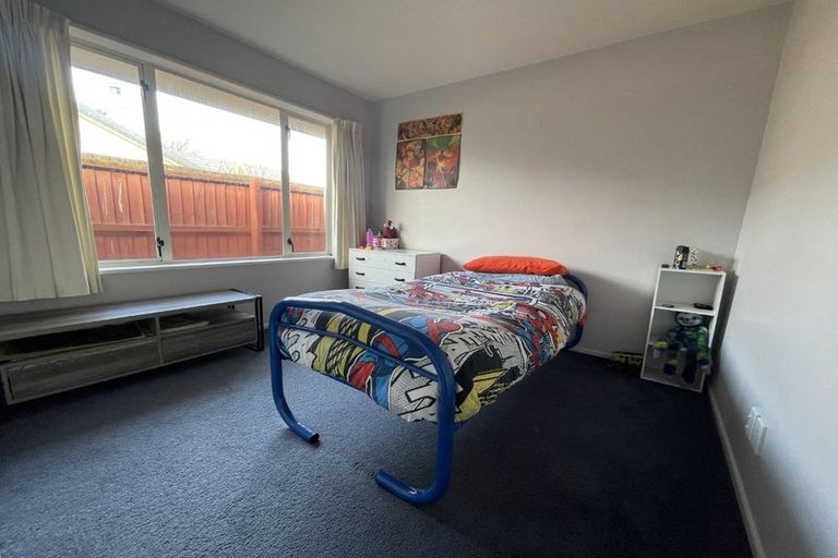 Photo of property in 25 Broadhaven Avenue, Parklands, Christchurch, 8083