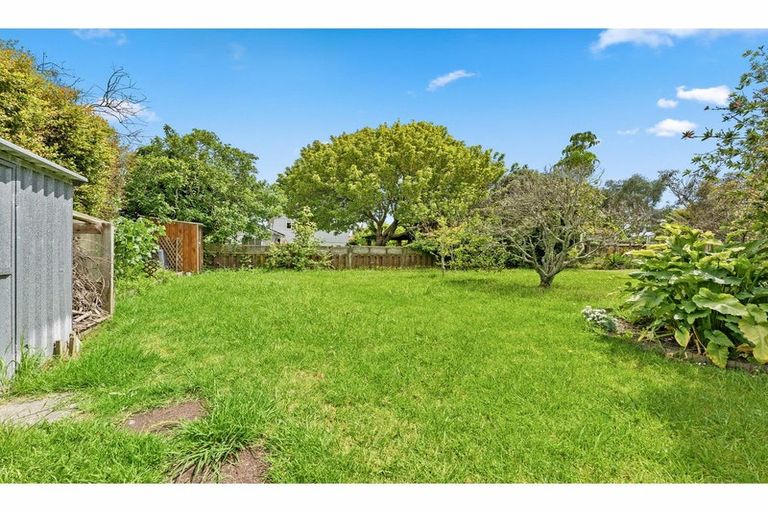 Photo of property in 56 Ngataringa Road, Devonport, Auckland, 0624