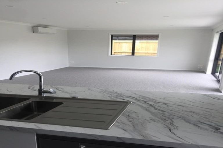 Photo of property in 2/10d Clive Road, Katikati, 3129