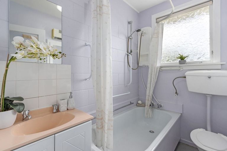 Photo of property in 3/225 Edgeware Road, Edgeware, Christchurch, 8013