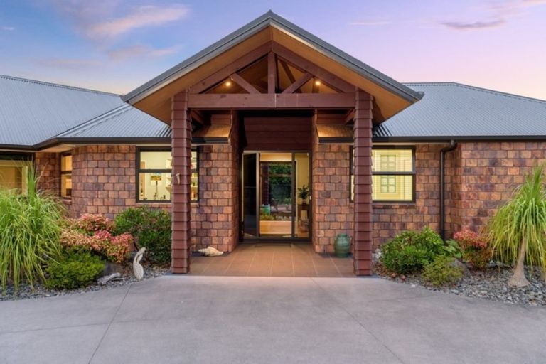 Photo of property in 17b Freeburn Road, Pyes Pa, Tauranga, 3112