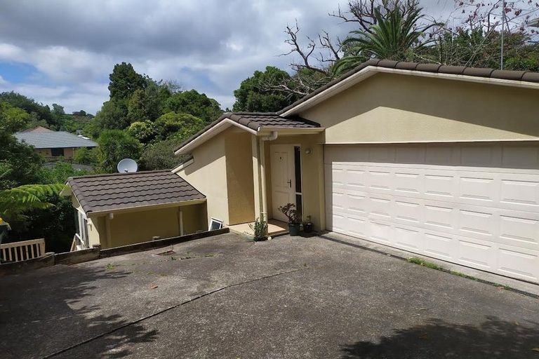 Photo of property in 9 Ryehill Close, New Lynn, Auckland, 0600