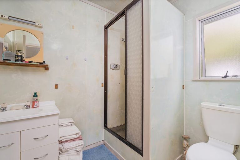 Photo of property in 38 Robinson Road, Whitianga, 3510