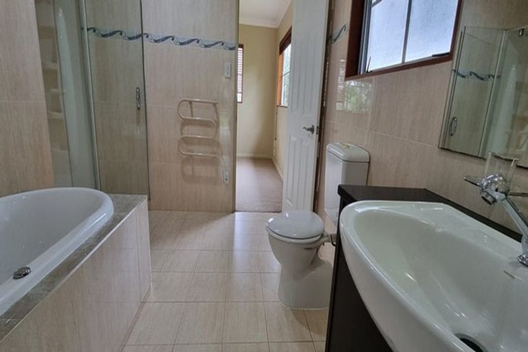 Photo of property in 34c Kewa Road, Albany Heights, Auckland, 0632