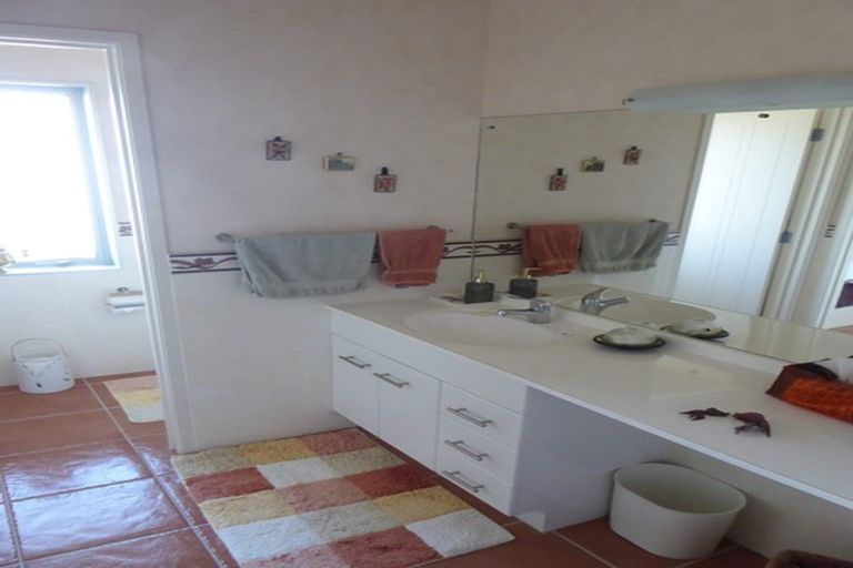 Photo of property in 8 Glesan Place, Beachlands, Auckland, 2018