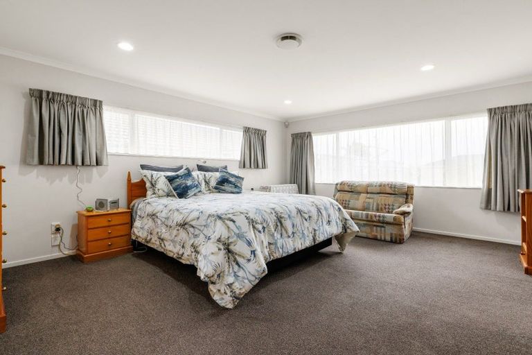 Photo of property in 2 Brunswick Place, Rototuna North, Hamilton, 3210