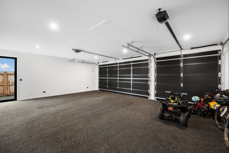 Photo of property in Northlake, 14 Hawkdun Place, Wanaka, 9305