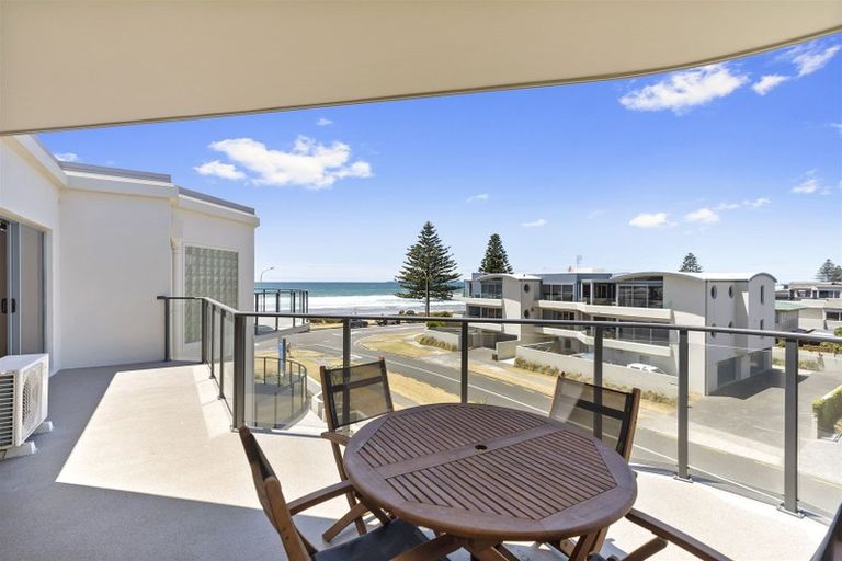 Photo of property in 409/178 Marine Parade, Mount Maunganui, 3116