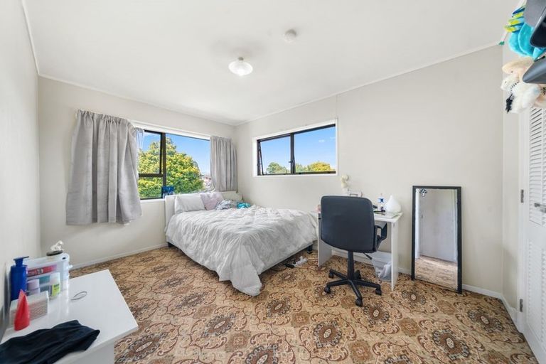 Photo of property in 105 Motatau Road, Papatoetoe, Auckland, 2025