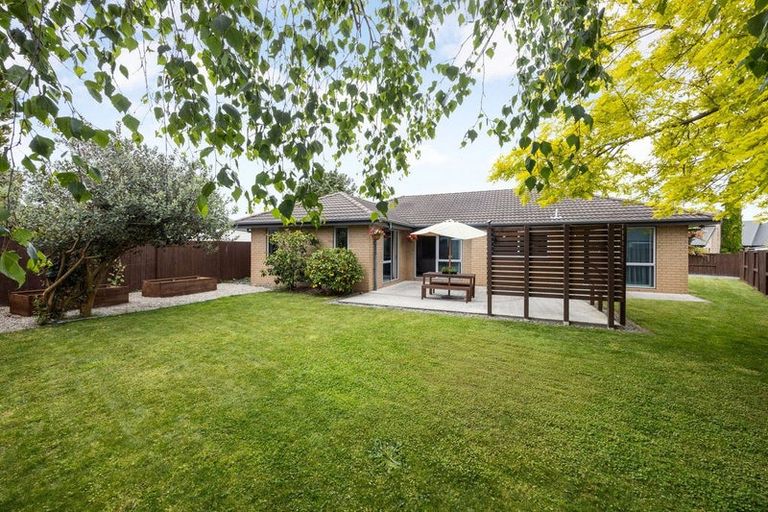 Photo of property in 18 Brancaster Place, Cambridge, 3434