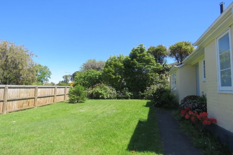 Photo of property in 22 Piko Crescent, Riccarton, Christchurch, 8041