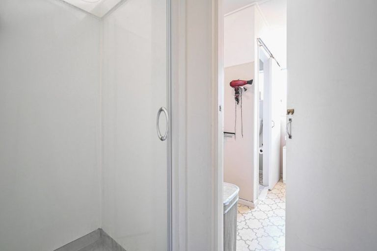 Photo of property in 3/404 Ikanui Road, Frimley, Hastings, 4120