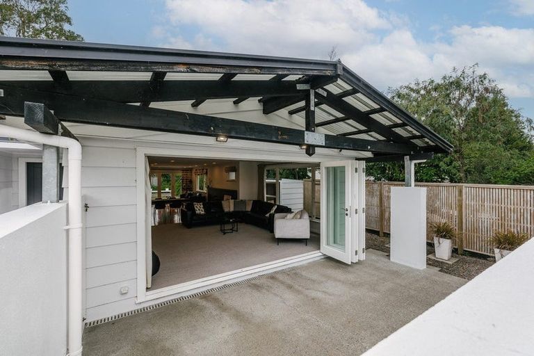 Photo of property in 24 Heatley Avenue, Hokowhitu, Palmerston North, 4410