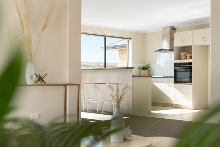 Photo of property in 23 Beachmere Place, Papamoa Beach, Papamoa, 3118