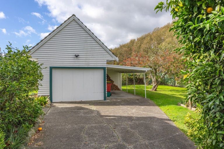 Photo of property in 78 Rahui Road, Otaki, 5512